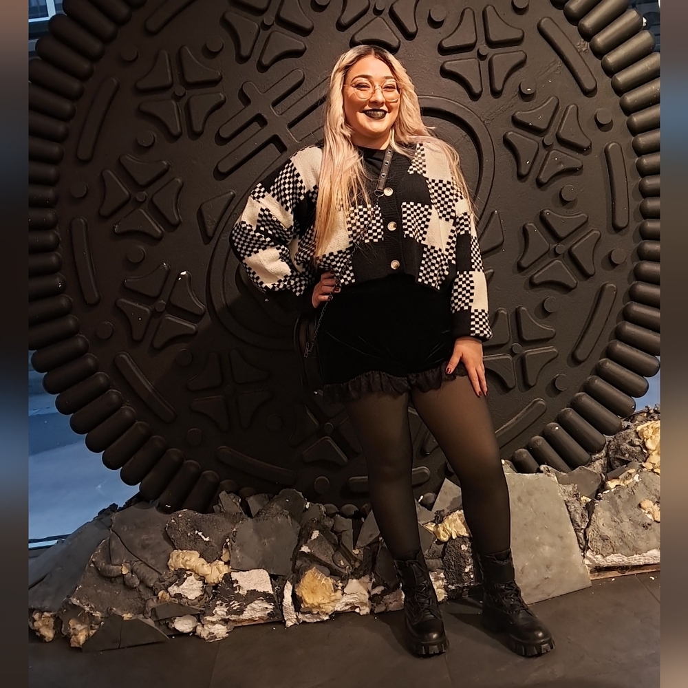 Meet your Posher, Lexiee